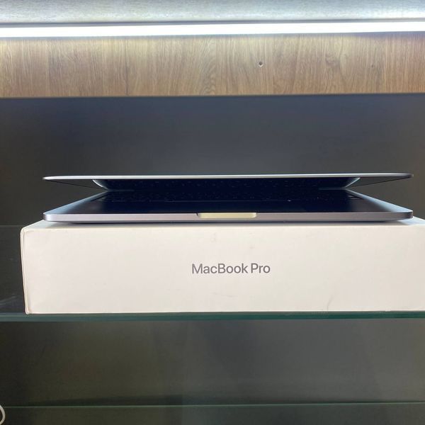 Apple MacBook Pro 13" M2 8/256 Space Gray (MNEH3) 2022 (7 циклів) MNEH3 (7 циклів) фото