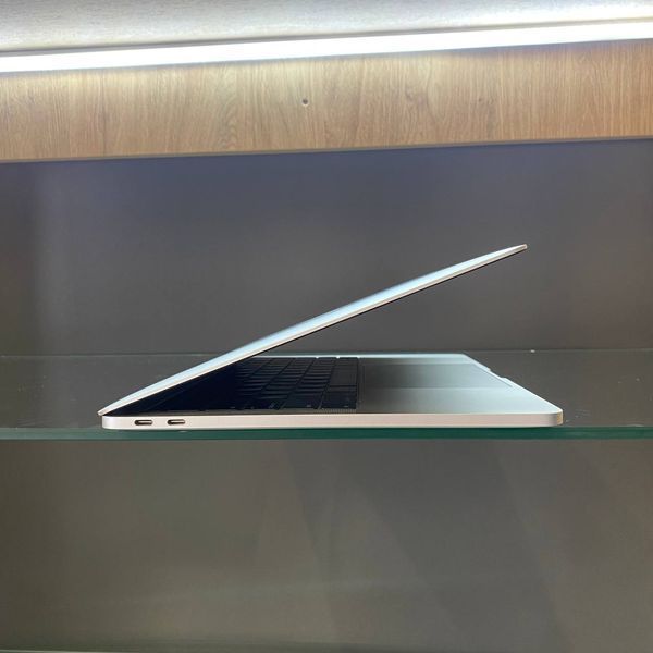 Apple MacBook Pro 13'' i5/8/128 Silver (MPXR2) 2017 (490 циклів) MPXR2 фото