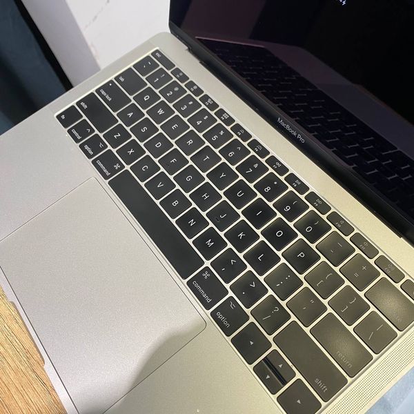 Apple MacBook Pro 13'' i5/8/128 Silver (MPXR2) 2017 (490 циклів) MPXR2 фото