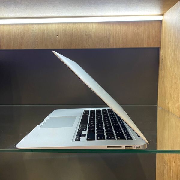 Apple MacBook Air 13''i5/8/256GB Silver (MQD42) 2017 (273 цикли) MQD42 (273 цикли) фото
