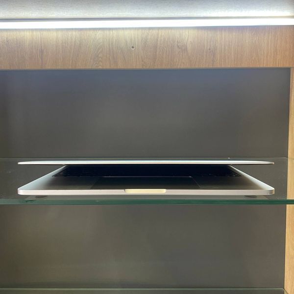 Apple MacBook Pro 13" M1 8/512 Silver (MYDC2) 2020 (388 циклів) MYDC2 (388 циклів) фото